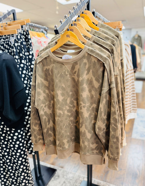 Leopard Cozy Sweatshirt Mocha Mix