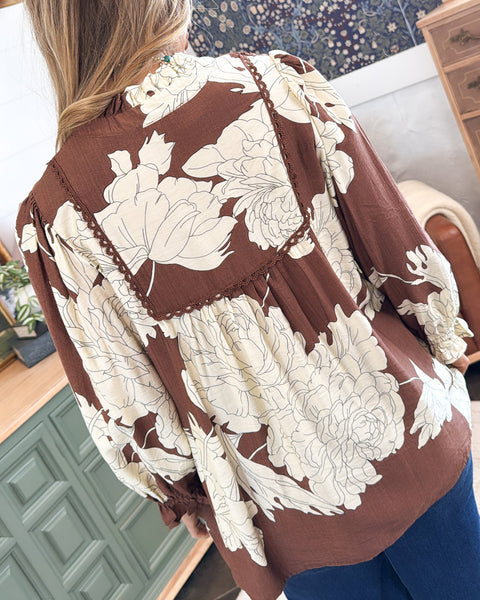 UMGEE Hampton Leaf Print Top Brown