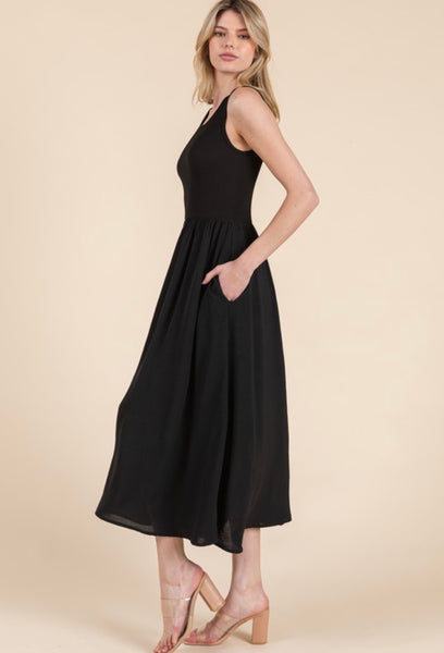 Black Solid Midi Dress