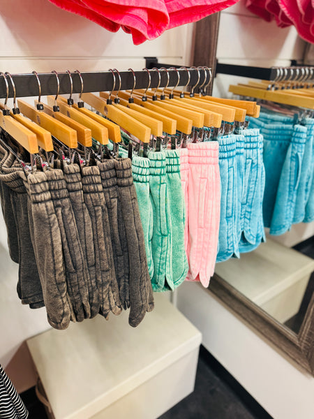 French Terry Acid Wash Pocket Short Black
