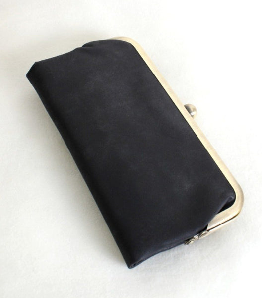 Collette Hobo Style Kiss Lock Wallet