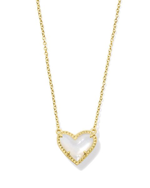 KS ARI HEART SHORT PENDANT NECKLACE GOLD