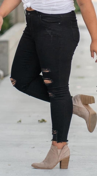 KanCan Black Distressed Ankle Skinny Jean